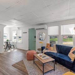 ★ Sylvania area cute 1 story home + guesthouse! ★
