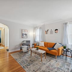 Vibrant & Colorful home w/ 2brs + Private office!