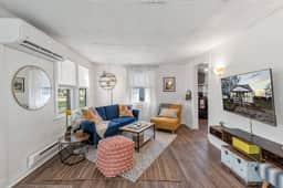 ★ Sylvania area cute 1 story home + guesthouse! ★