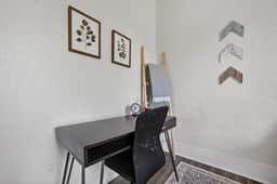 Downtown Rossford/Toledo Restored Arts&Crafts Home