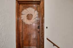 1br apt - heart of Uptown Maumee w/ Fiber WiFi. #3