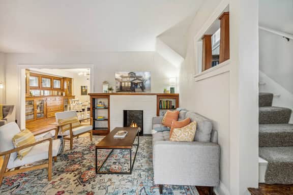 Stunning historic 3br across from Toledo Hospital!